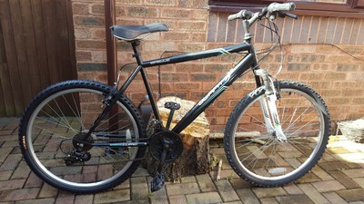 apollo slammer mountain bike